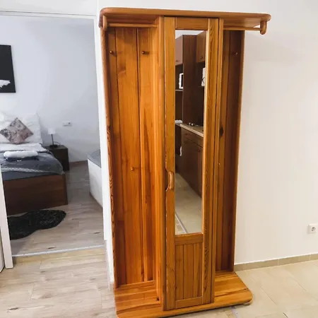 Familienapartments Nahe Kreischberg, Wander- & Radweg - Altstadt Apartman *