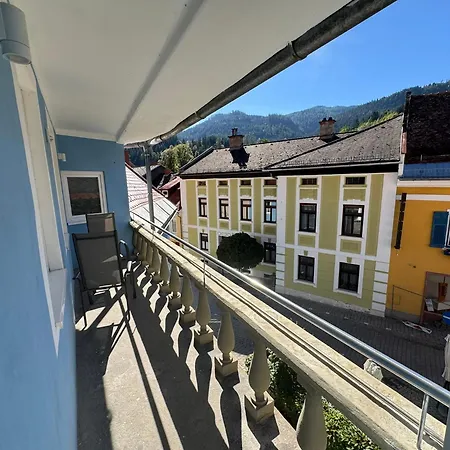 Familienapartments Nahe Kreischberg, Wander- & Radweg - Altstadt Apartman *